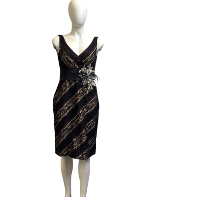 Social Occasions by Mon Cheri Womens Size 6 Lace and Sequins Formal Dress Black