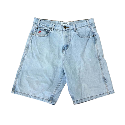 Cash Only Distressed Blue Denim Shorts in a Washed Finished Size 32 