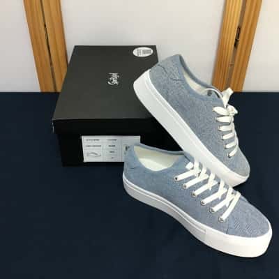 Sportsgirl Womens  Size 37 Denim Candy Sneaker
