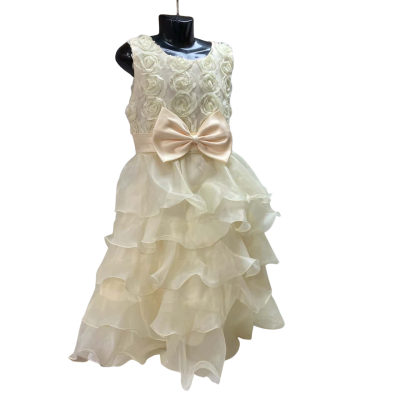 Girls  Size 7 / 8 Cream Yellow Formal / Bridesmaid Dress  