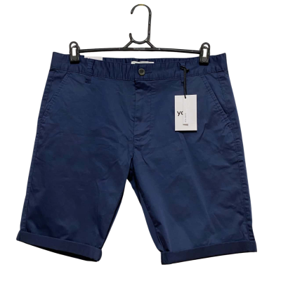 Yd. Mens  Size 34 Chino Shorts Blue 