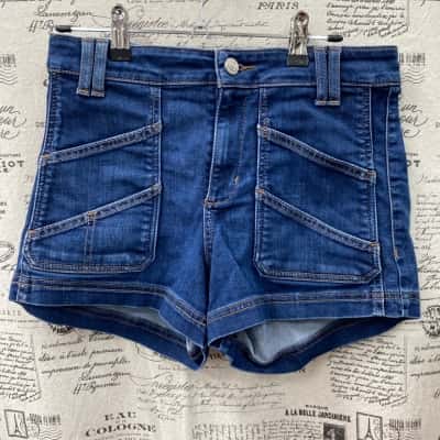 Guess Womens  Size 28 Shorts Blue 