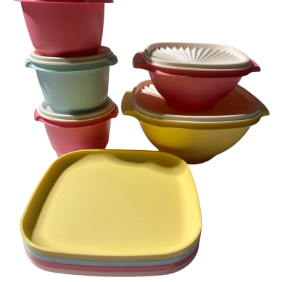 TUPPERWARE Heritage Collection - Pastel colours  