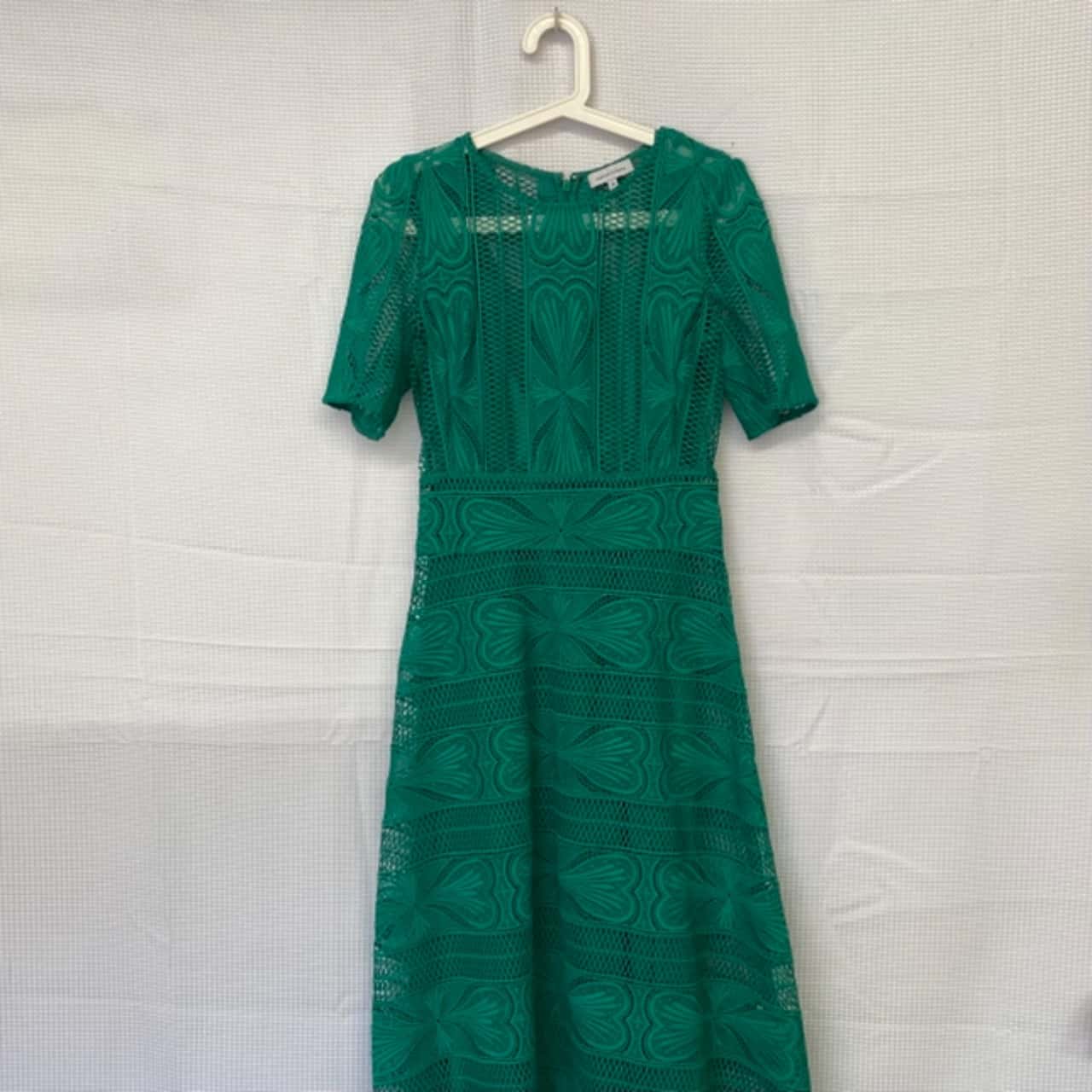 Wayne Cooper Womens Size 8 Short Sleeve Dress Green (s) - Used Very Good | Salvos Stores Wayne Cooper Womens Size 8 Short Sleeve Dress Green (s) - Used Very Good | Salvos Stores