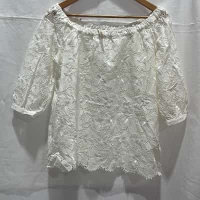 MAX&Co. Boutique White Blouse Size 8