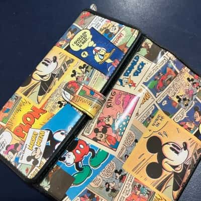 Disney Womens wallet appears new