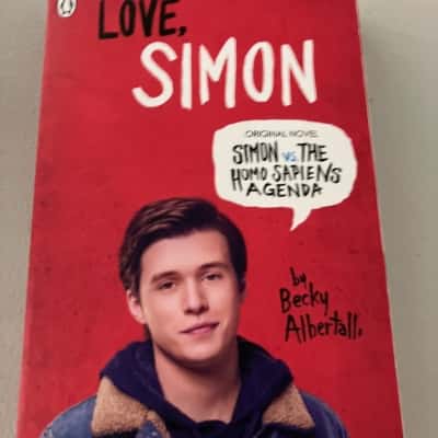 Love, Simon - Becky Albertali