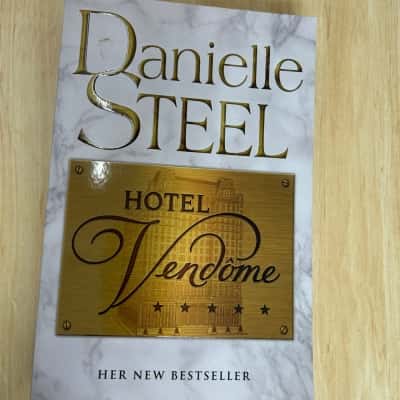 Danielle Steel, Hotel Vendome