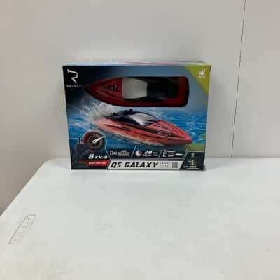 Revolt Radio Control Q5 Mini Boat 
