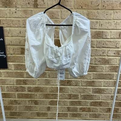 Zara Womens cropped long sleeve top Size L 
