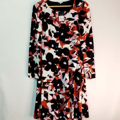 Heine Womens  Size 38 Floral Dress BNWT
