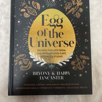 Egg of the Universe 