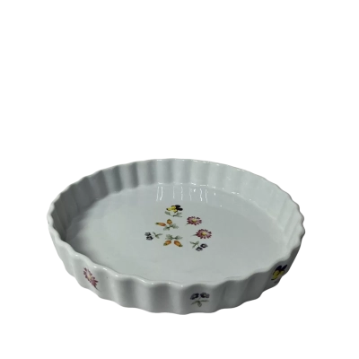 Trisa White / Floral Pattern Fine Porcelain Fluted Edge Quiche Dish