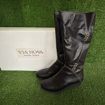 Via Nova Royce Black Boots Size 36