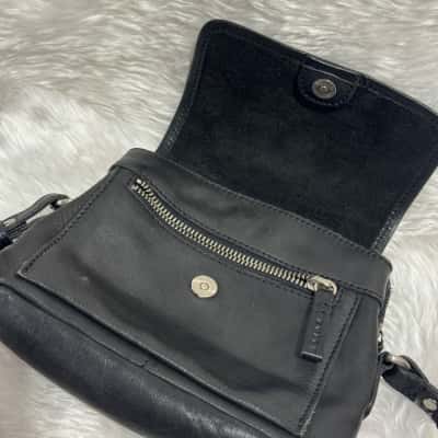  Womens Black  Evity cross body bag 