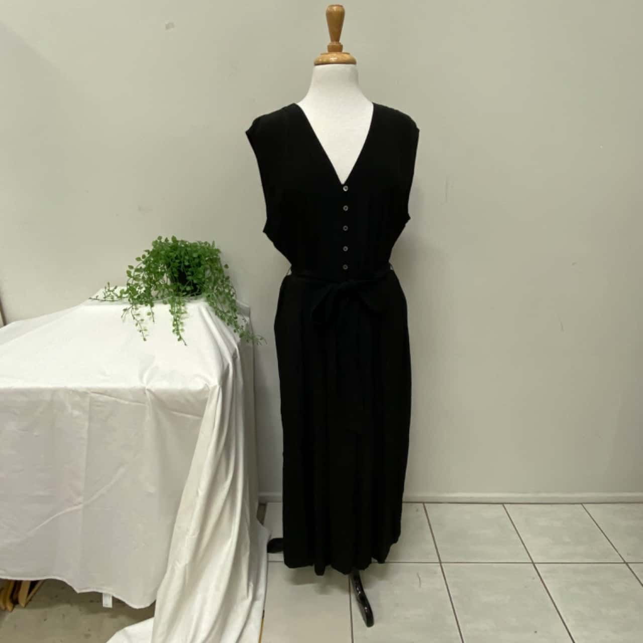 chinese dress ladies BLACK MAXI DRESS – codressing main image 0
