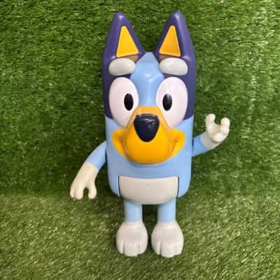 Bluey 28cm Standing Toy 