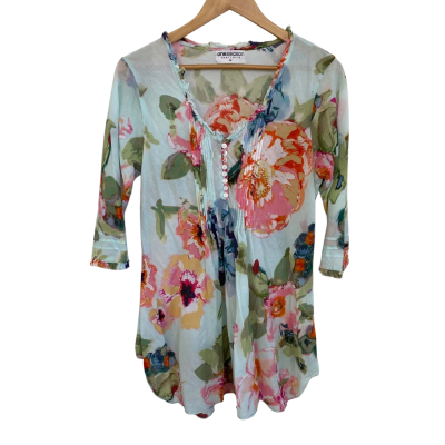 One Season Womens  Size M 3/4 Sleeve Top / Button Down Top Blue / Floral / Multicoloured 