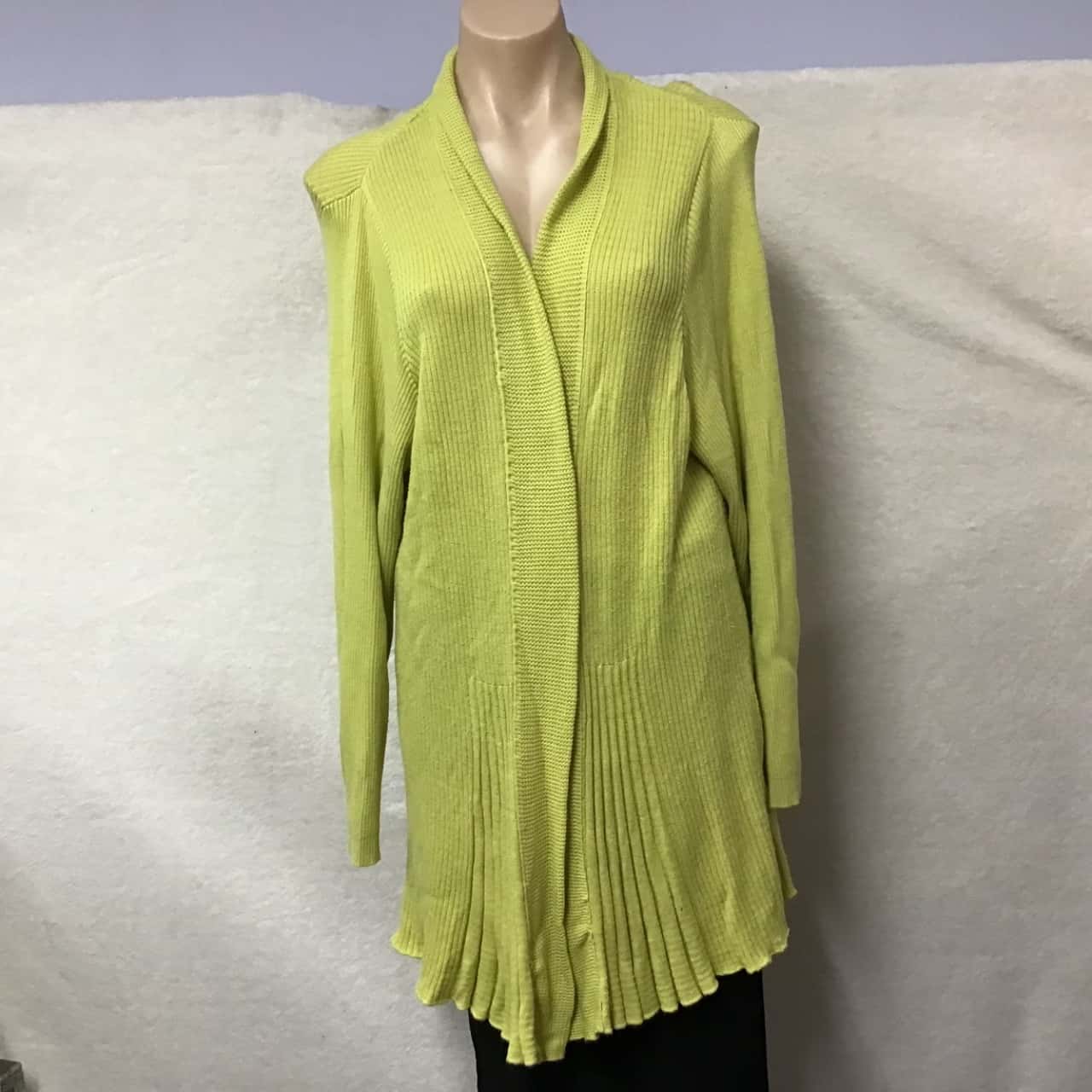 beme Womens Size M Yellow Long Cardigan(s) - Used Very Good | Salvos Stores