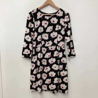 Review Floral Dress - Size 10