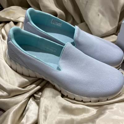 Skechers Go Walk Smart 2 Womens  Size 11  Sneakers Light Blue 