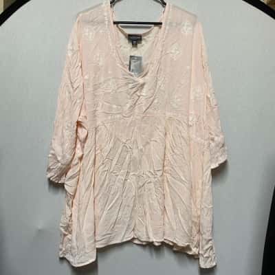 Autograph Womens  Size 24 Pink Embroidered Top