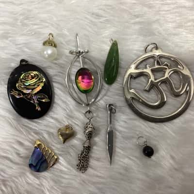  Womens Assorted Pendants
