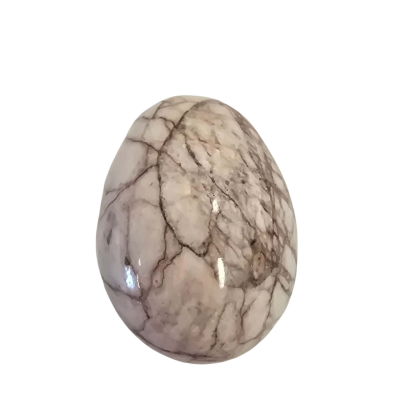 A pink/lightest brown Agate Egg
