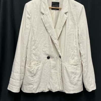 Decjuba Womens  Size 12 Cream jacket