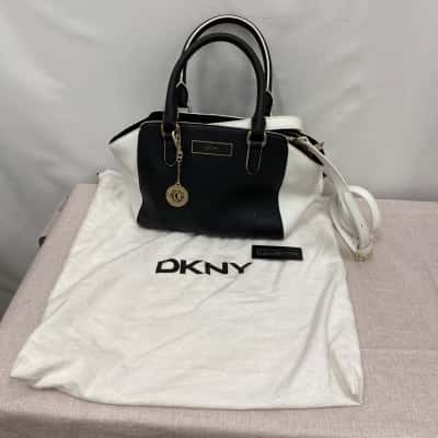 Replica Women's Leather Handbag Black  / White 