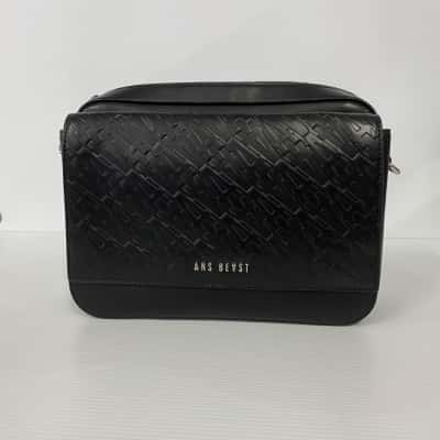  Diamond Leather Bag