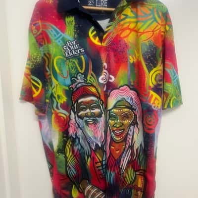 Men's Size XL Short Sleeve T-shirt 