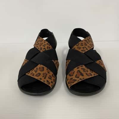 Taking Shape Abby Elastic Weave Sandal - Size 37 Brand New RRP$99.95