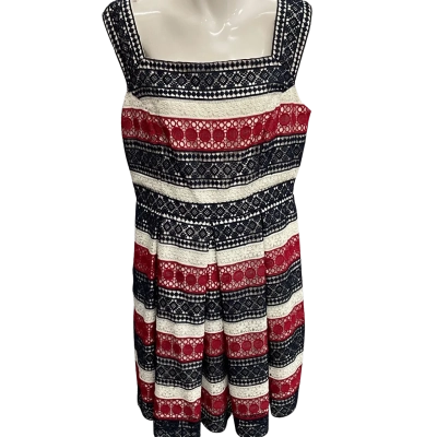 Review Womens  Size 16 Sleeveless Dress  Blue / Red / White 