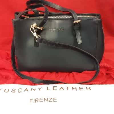 Tuscany navy blue leather midsize shoulder bag