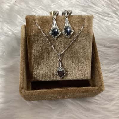  Womens Earrings / Necklace Black  / Other / Silver 