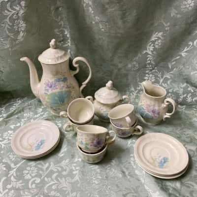Vintage Alfares de Pontesampaio tea set