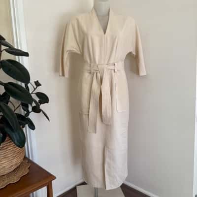 BNWT**Veronika Maine,  Nude Beige Dress  Size 8 