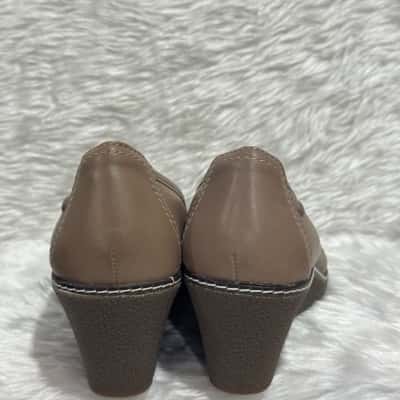 Hush Puppies Womens Brown wedged shoes