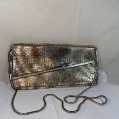 VINTAGE GLOMESH PURSE CHAIN SILVER