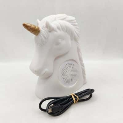 Light Up Unicorn Kingdom Bluetooth Wireless Speaker - Turns On & Appears To Be Working OK But Not Tested  - See Description  (mixed elec)                           See Description