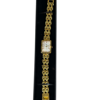  Womens DV Bright Gold toned Wristwatch 