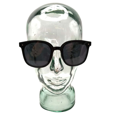 Unusual Design Halara Folding Sunglasses In Hard Shell Protective Case