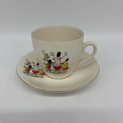 Vintage 'On Parade' Cup and Saucer [S#3]