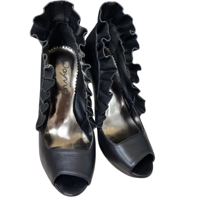 Wayne Cooper Womens Size 36.5 Heels Black  