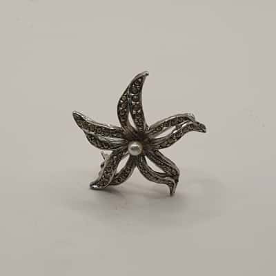  Womens Starfish Brooch Silver / White 