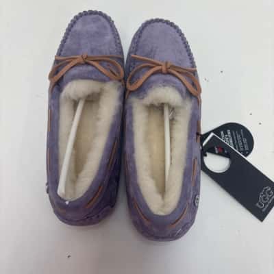 UGG Womens  Size UK 4 light Purple slippers 