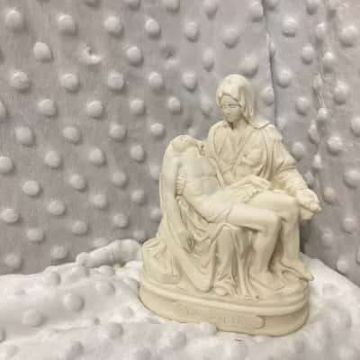 La Pieta Sculpture, Michelangelo - Jesus and Mary Statue - Michelangelo - Made in Italy