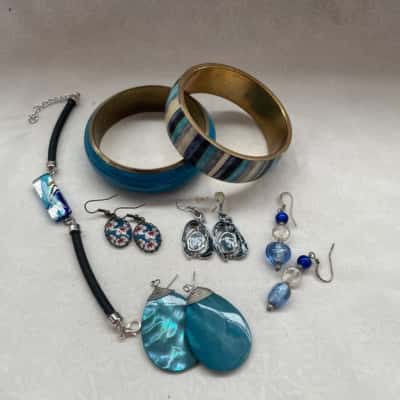 Women’s Blue Costume Jewellery Bracelets & Earrings Pack  