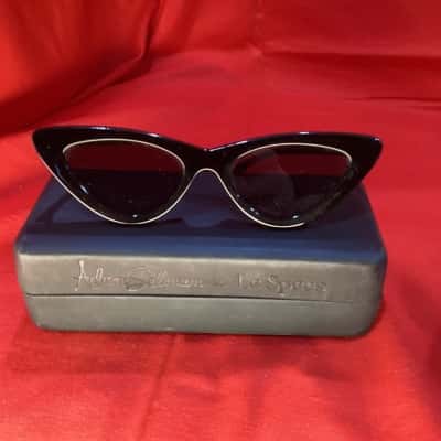  Adam Selman x Le Specs Black Cat-eye design Sunglasses